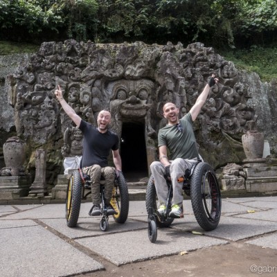 Kilimangiaro Rai3 - Viaggiatori in carrozza: Bali seconda puntata